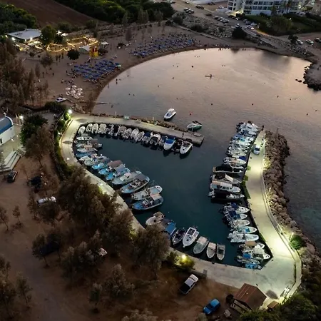 Villa Pearl House Paralímni