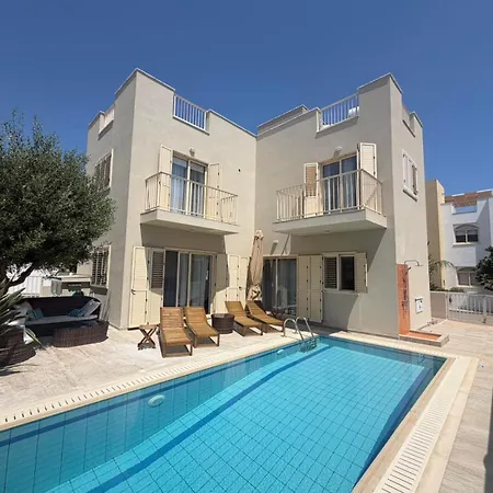 Pearl House فيلة